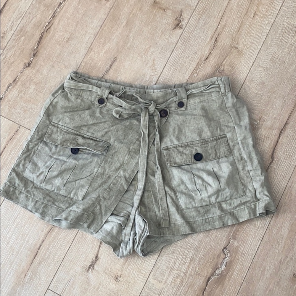 OLIVE SKORT